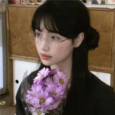心郁郁